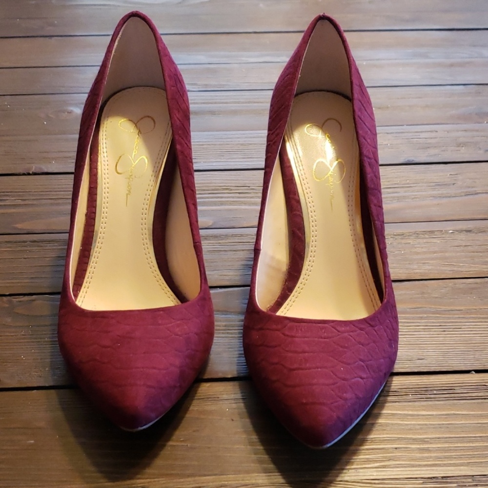 Jessica Simpson heels